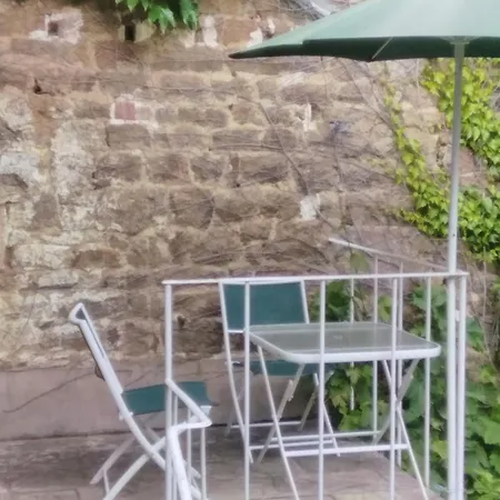 La Petite Maison Au Bord De L'orne * Putanges