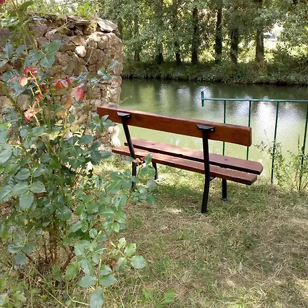 La Petite Maison Au Bord De L'orne * Putanges