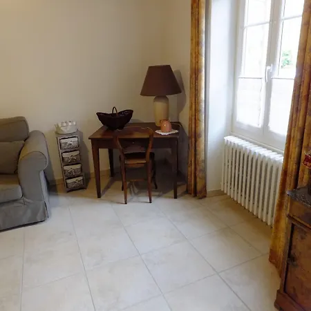 Дом отдыха La Petite Maison Au Bord De L'orne