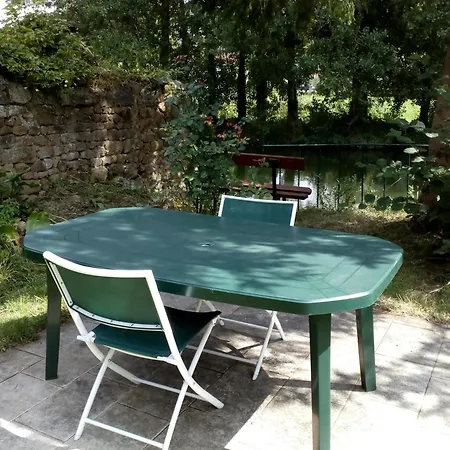 Дом отдыха La Petite Maison Au Bord De L'orne *